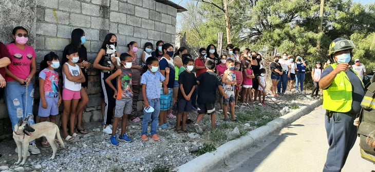 Evacuan a 50 familias del fraccionamiento Calderón por simulacro en AHMSA