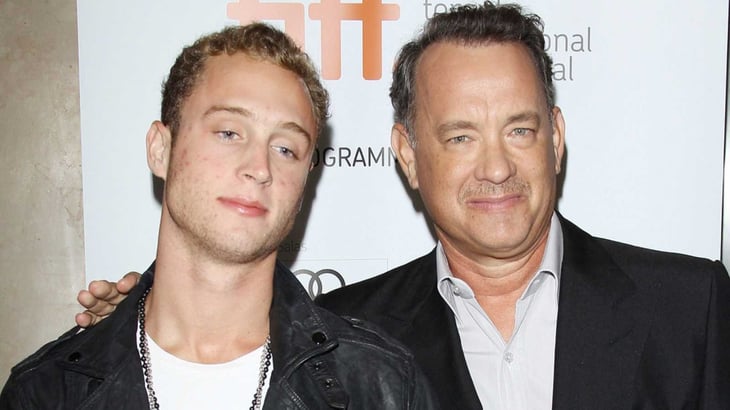 Es acusado de violencia y drogadicción el hijo de Tom Hanks, Chester