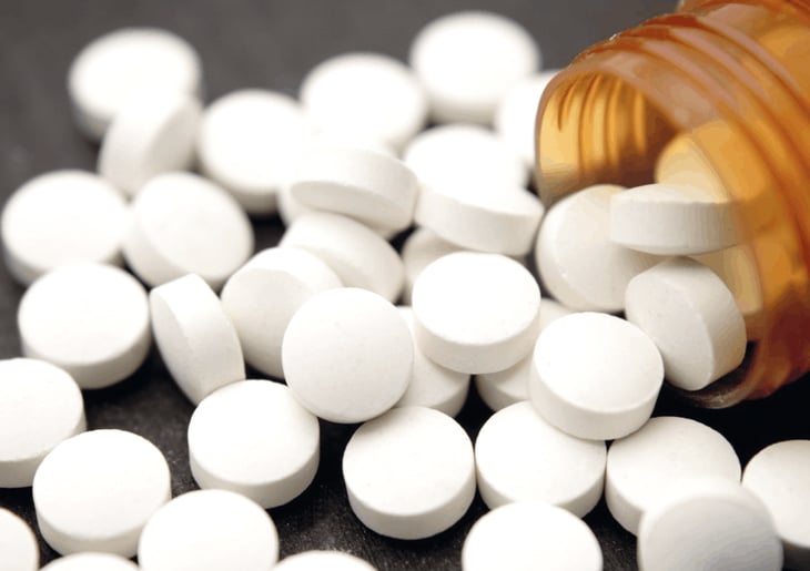 Terapia de aspirina diaria: entender sus ventajas y riesgos