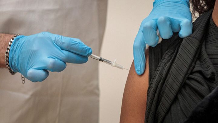 Menores podrán ser registrados para la vacunación antiCOVID-19 en México a partir de octubre