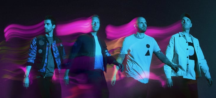 Coldplay y BTS apoyan al amor libre con 'My Universe'