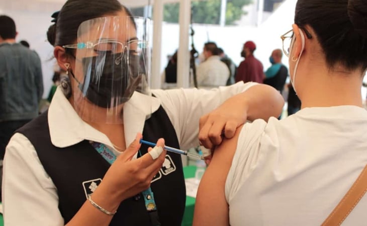 Diputada del PAN celebra aumento de jóvenes vacunados contra Covid