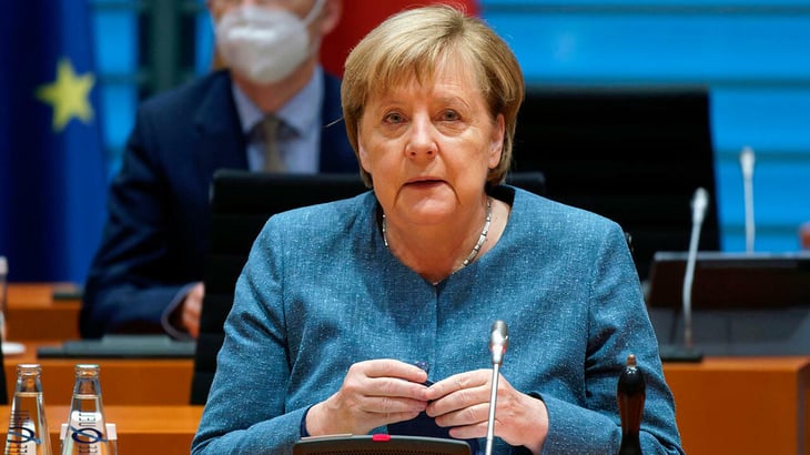 Salida de Angela Merkel en Alemania genera incertidumbre 