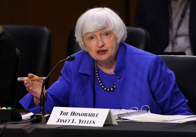 Yellen: EU se quedará sin dinero si no aumenta su deuda