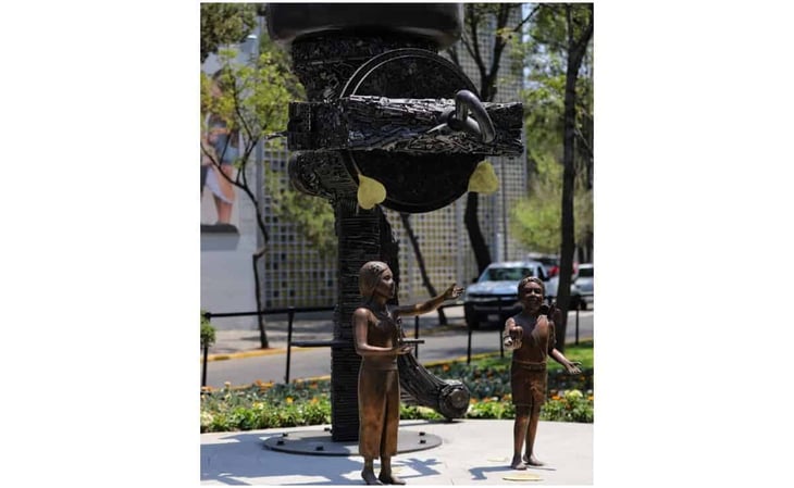 Mutilan escultura 'Molino de la Paz'; autoridades abren investigación