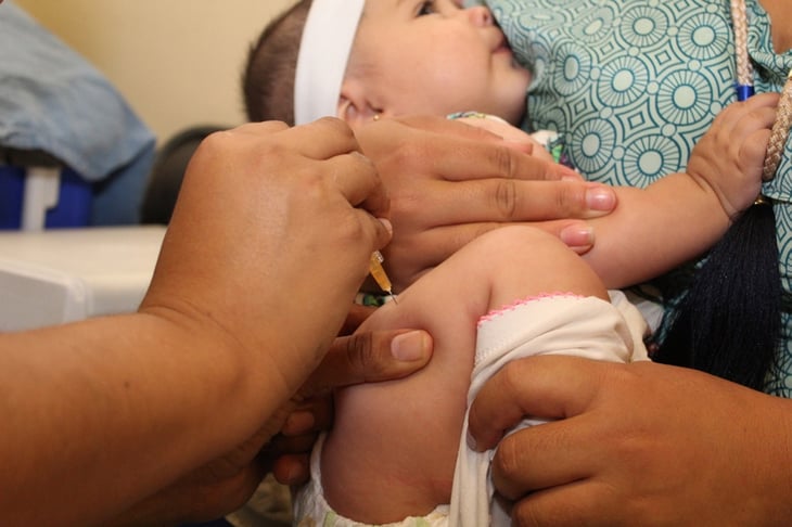La Clínica Rural 51 vacuna a recién nacidos contra la tuberculosis