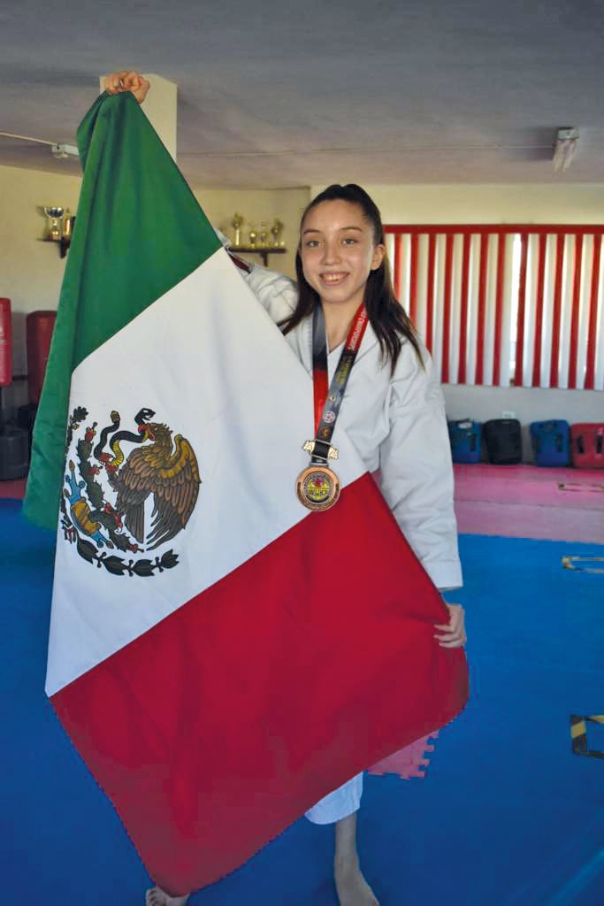 Entrevista a karateca:'Mi mamá fue de enorme ayuda y me sentí acompañada, mi sueño los olímpicos'