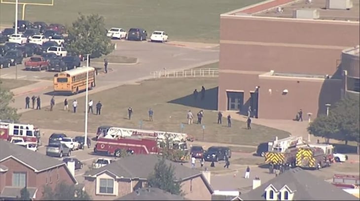 Tiroteo en un instituto de secundaria en Texas deja 4 muertos y 4 heridos