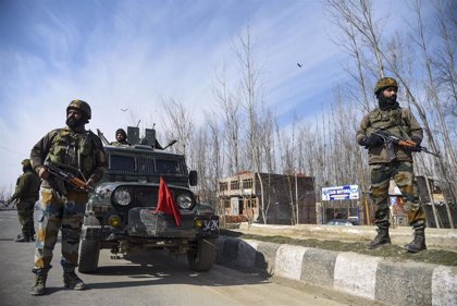 Mueren dos civiles en un nuevo ataque selectivo en la Cachemira india