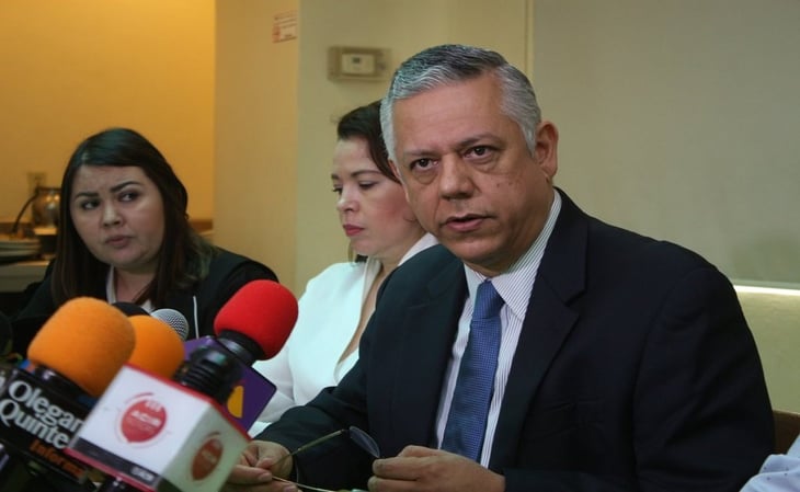 Renuncia Fiscal General de Sinaloa