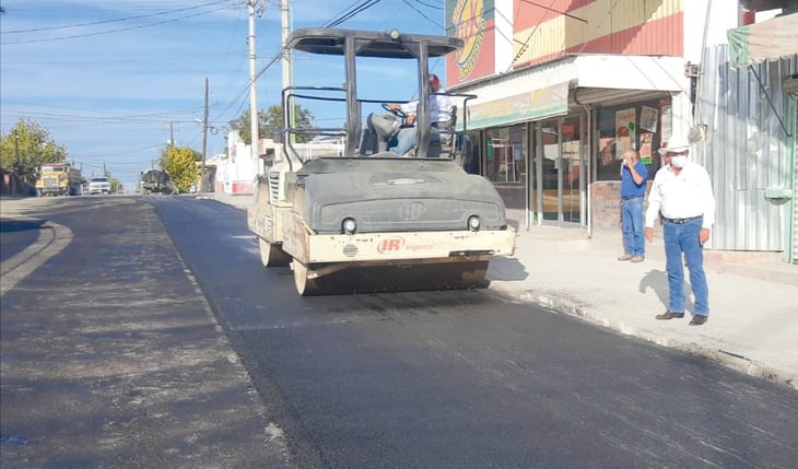 Las calles de la zona centro de Frontera son renovadas