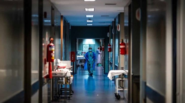 Niveles de Covid en hospitales: mayores en pasillos que en su cuartos