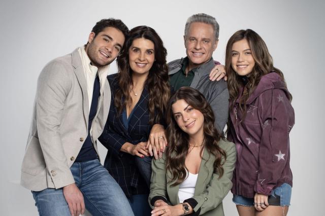 Carlos Bardasano revive telenovela mexicana con 'Si nos dejan'