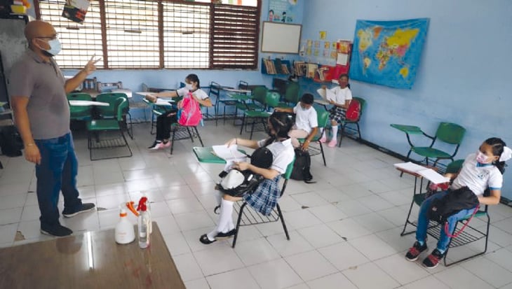 Nuevo León reactiva el 52% de sus clases presenciales en educación básica