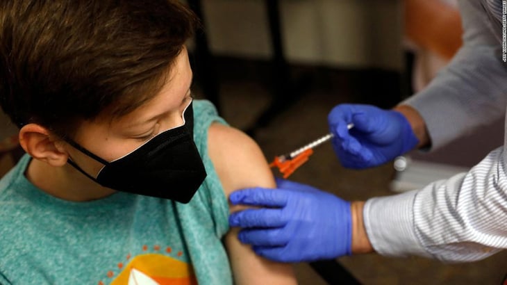 10 menores más con amparo acuden para recibir la vacuna antiCOVID-19, los remiten a la Secretaría del Bienestar