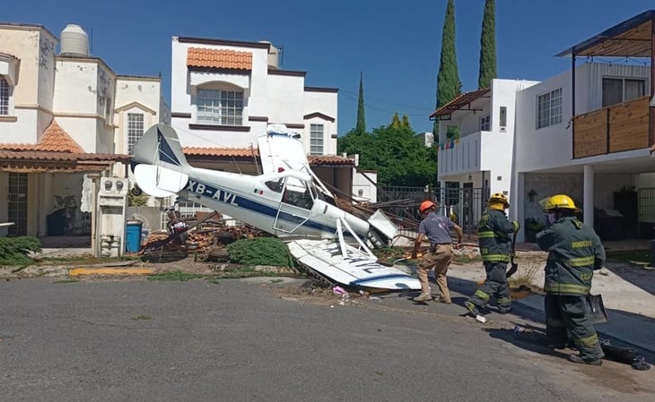 Avioneta se desploma en zona habitacional de Celaya