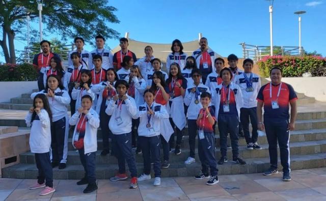 Selección de Oaxaca logra 12 medallas en los Juegos Populares