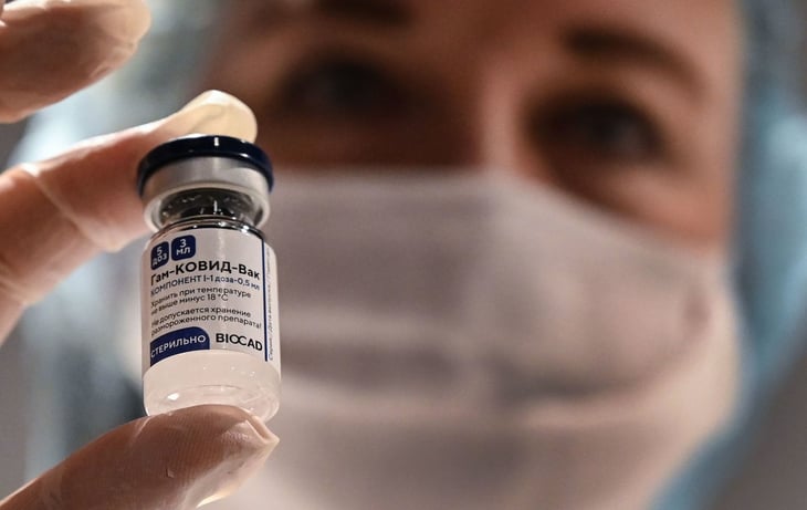 Rusia, China y México presionan para avalar dosis contra el coronavirus