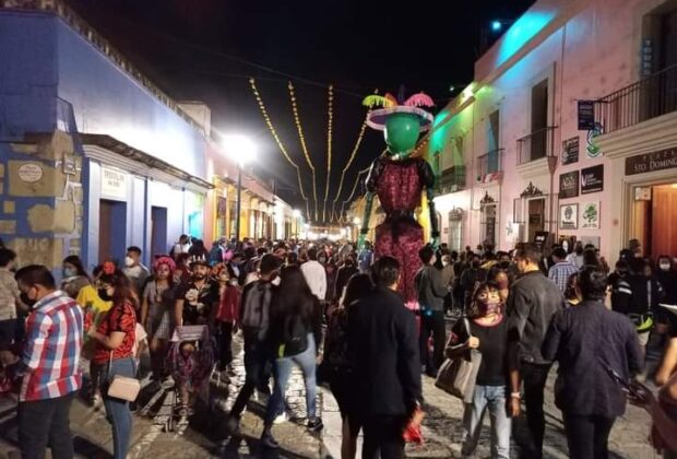 IMSS Oaxaca pide a la población evitar eventos masivos y reuniones