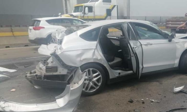 Reportan accidente automovilístico en la México-Querétaro