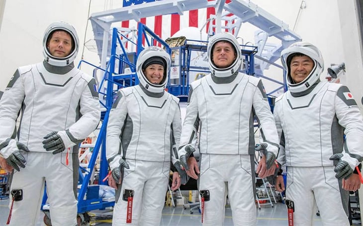 Retrasan salida de misión a la EEI y prevén regreso de astronautas el lunes