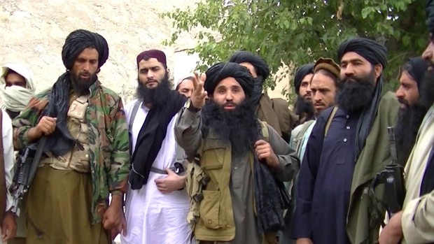 Pakistán y los talibanes paquistaníes llegan a un acuerdo de alto el fuego