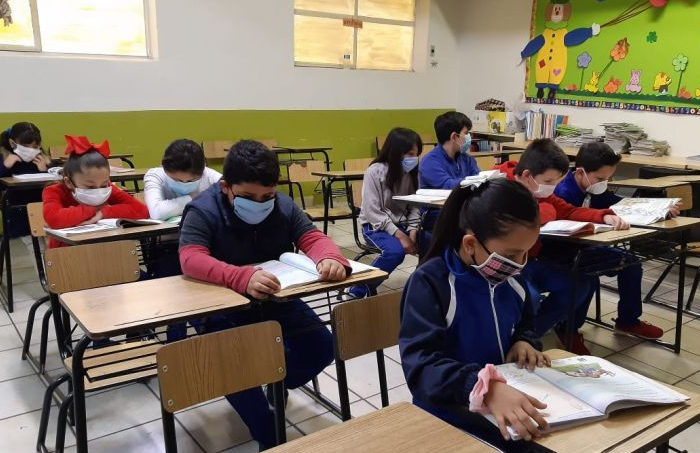 50 mil alumnos ya asisten a clases presenciales en la Región Centro-Desierto