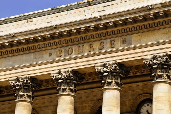 La Bolsa de París cierra con alza de 0,03% y sigue por encima de 7,000 puntos