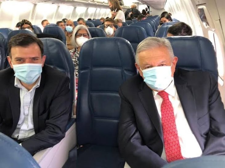 López Obrador viajará a Washington en un vuelo comercial directo