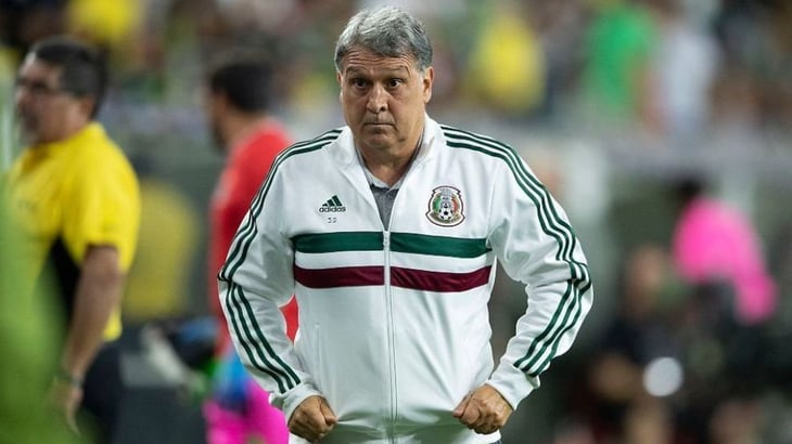 Al 'Tata' Martino le gritan tras derrota con EU 2-0 México: 'Ya vete'