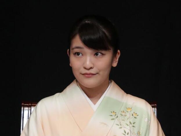 La princesa Mako de Japón parte rumbo a los EU para iniciar nueva vida recién casada