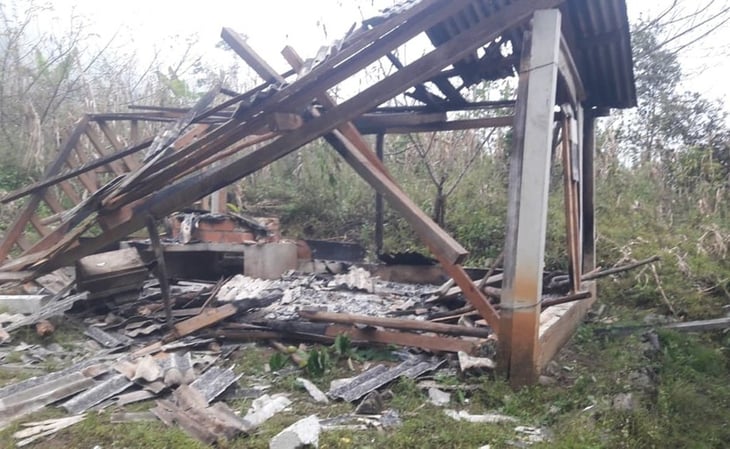 Queman y destruyen 10 viviendas en Oxchuc, Chiapas
