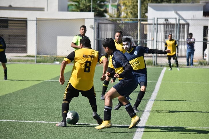 El equipo de Fútbol Candela 'comió' Pollos Ramis al ganarle el campeonato 3 goles a 1