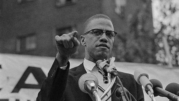Jueza de EU ordenó anular las condenas de dos acusados por el asesinato de Malcolm X