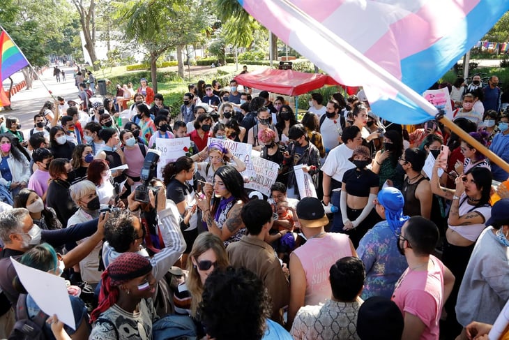Comunidad trans de México marcha en medio de ola de violencia transfóbica