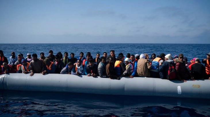 Más de 400 inmigrantes fueron rescatados cerca de las islas españolas de Canarias