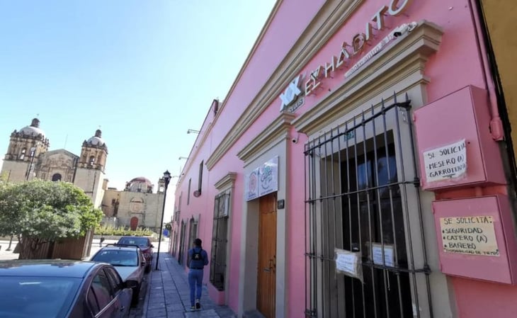 Aseguran bar del Centro Histórico de Oaxaca tras asesinato de mujer