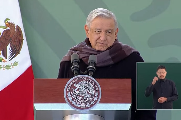 López Obrador afirma que su Gobierno cuida a las mujeres 'por convicción, no por moda'