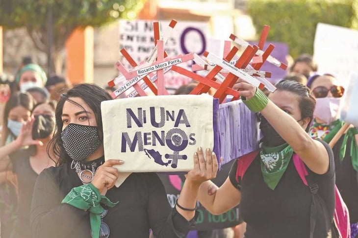 Alertan marchas en Día de Eliminación de Violencia contra la Mujer