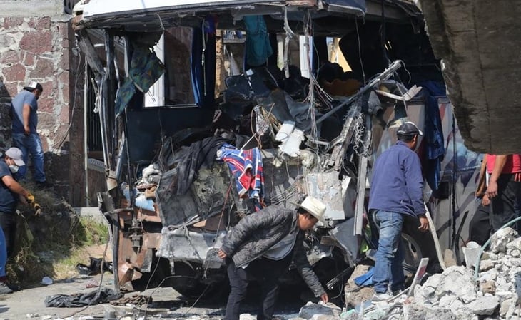 De luto Sahuayo, Michoacán, tras accidente de autobús en Joquicingo