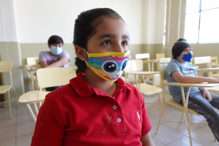 Ecuador adelanta refuerzo anticovid y aplaza retorno escolar presencial