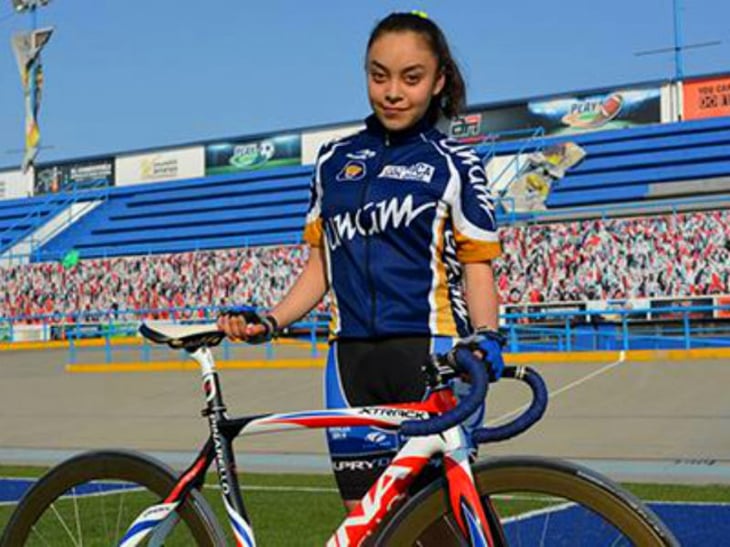 La ciclista mexicana Yareli Acevedo ganó 2 oros y 3 platas en ruta y pista