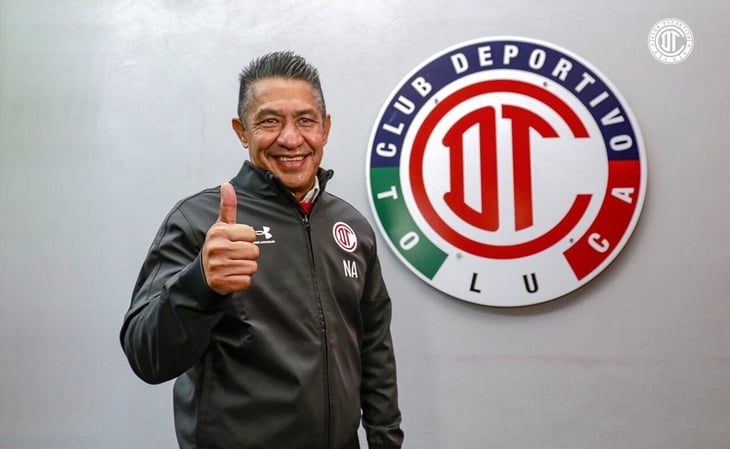 Ignacio Ambriz firma contrato con Toluca; inicia pretemporada el lunes