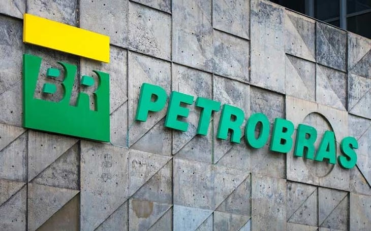 Petrobras deja en el aire la bajada del combustible adelantada por Bolsonaro