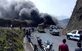 Por fuga de gas, desalojan a unos 500 habitantes en Tultepec