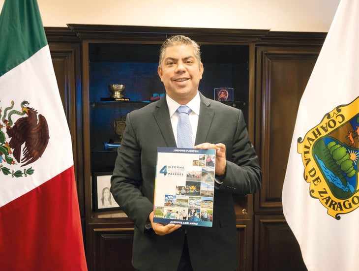 Alfredo Paredes López entrega su último informe de gobierno