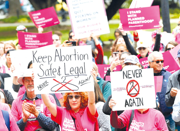 California PLANEA SER  'santuario' DE abortos de otros estados; tiene 40 clínicas
