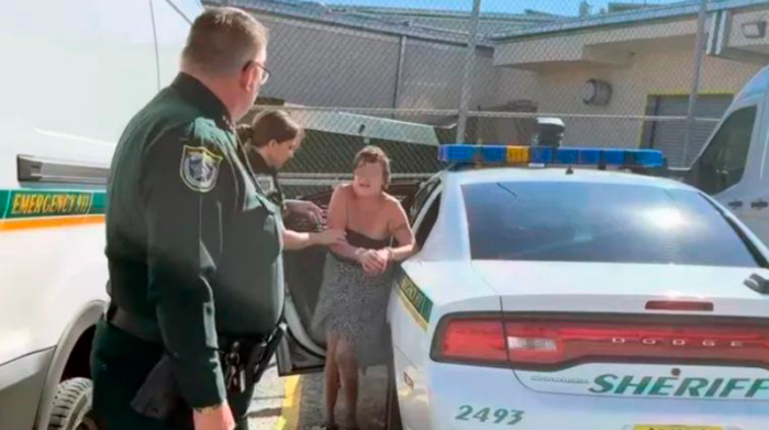 Mujer mata a cuchilladas a la mascota de su marido como venganza en Florida