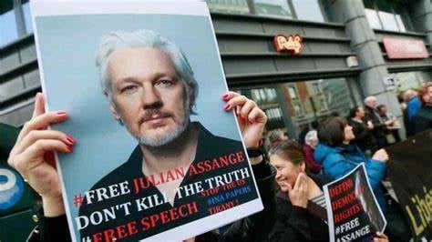 Tribunal de Londres aprueba extradición de Assange a Estados Unidos