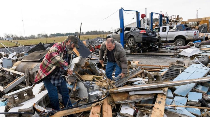 Joe Biden promete la ayuda necesaria para afrontar la devastación causada por los tornados